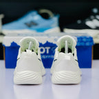 Model Code:306 – Running Sneaker