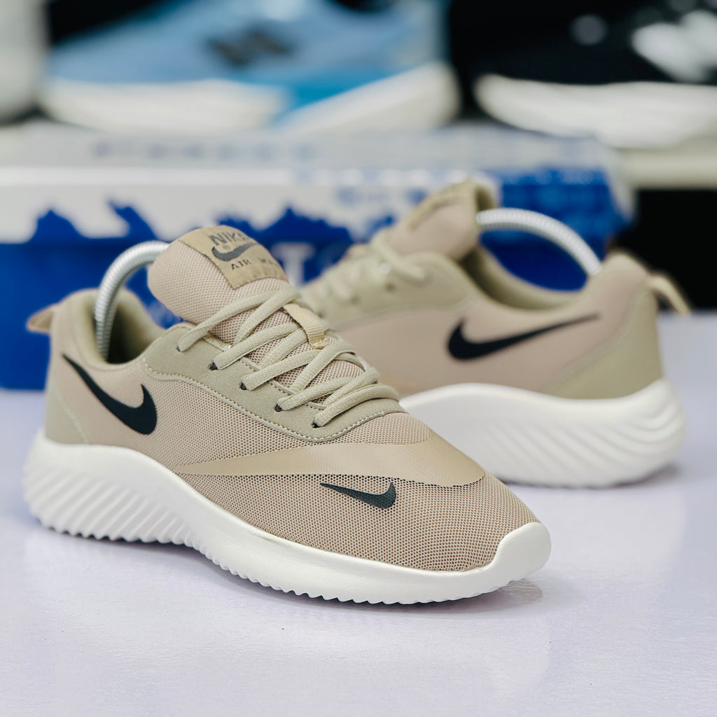 Model Code 308 – Running Sneaker