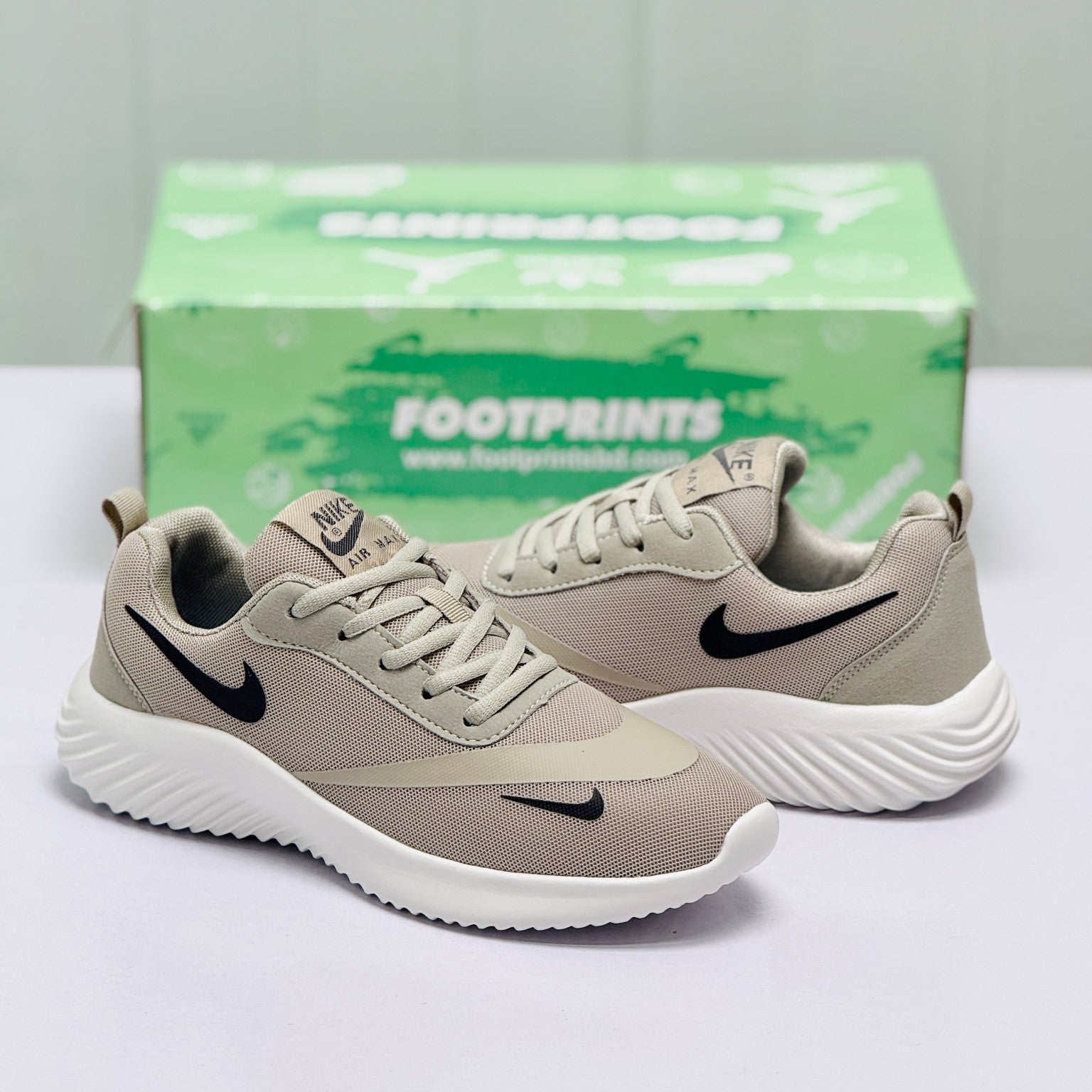 Model Code 308 – Running Sneaker