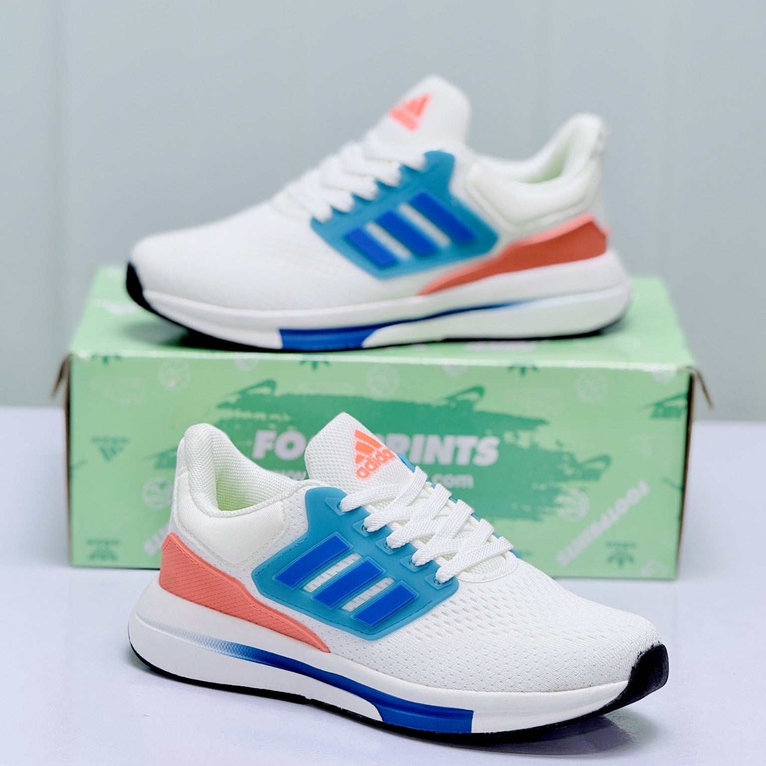 Model Code 328 – Running Sneaker