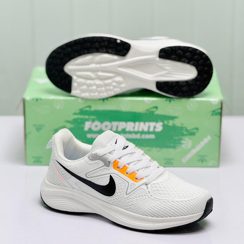 Model Code 421 – Running Sneaker