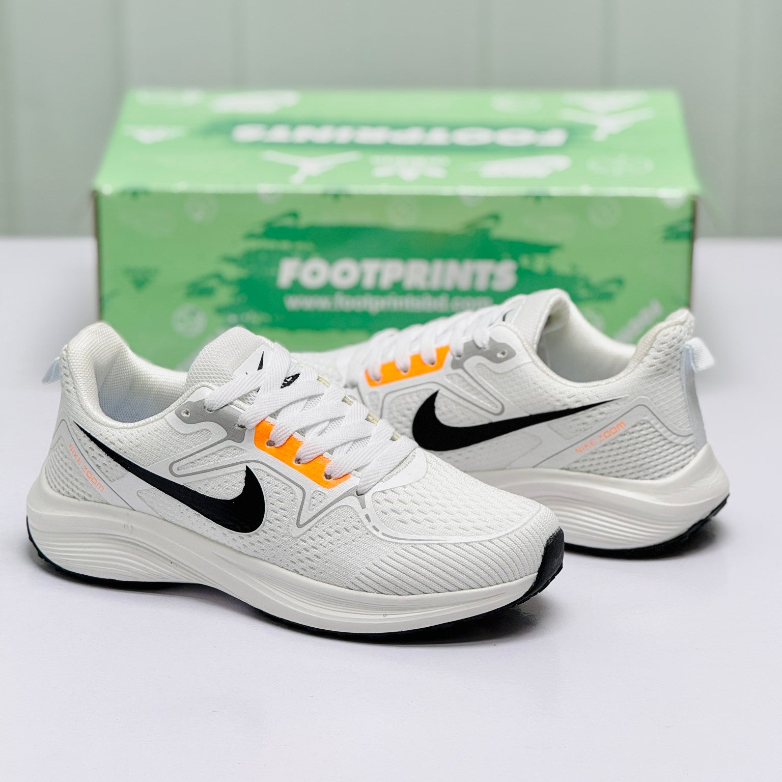 Model Code 421 – Running Sneaker