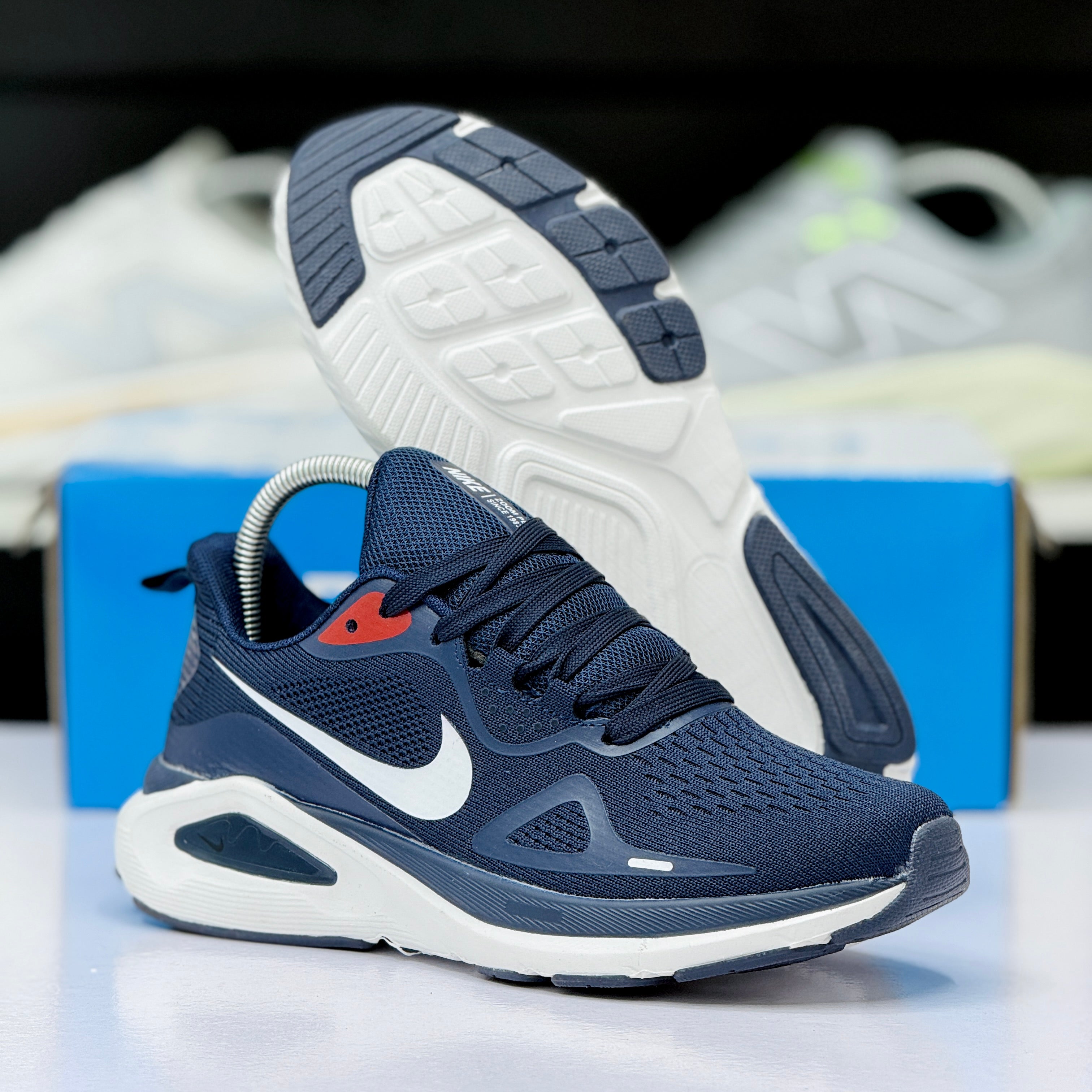 Model Code: 439 – Running Sneaker