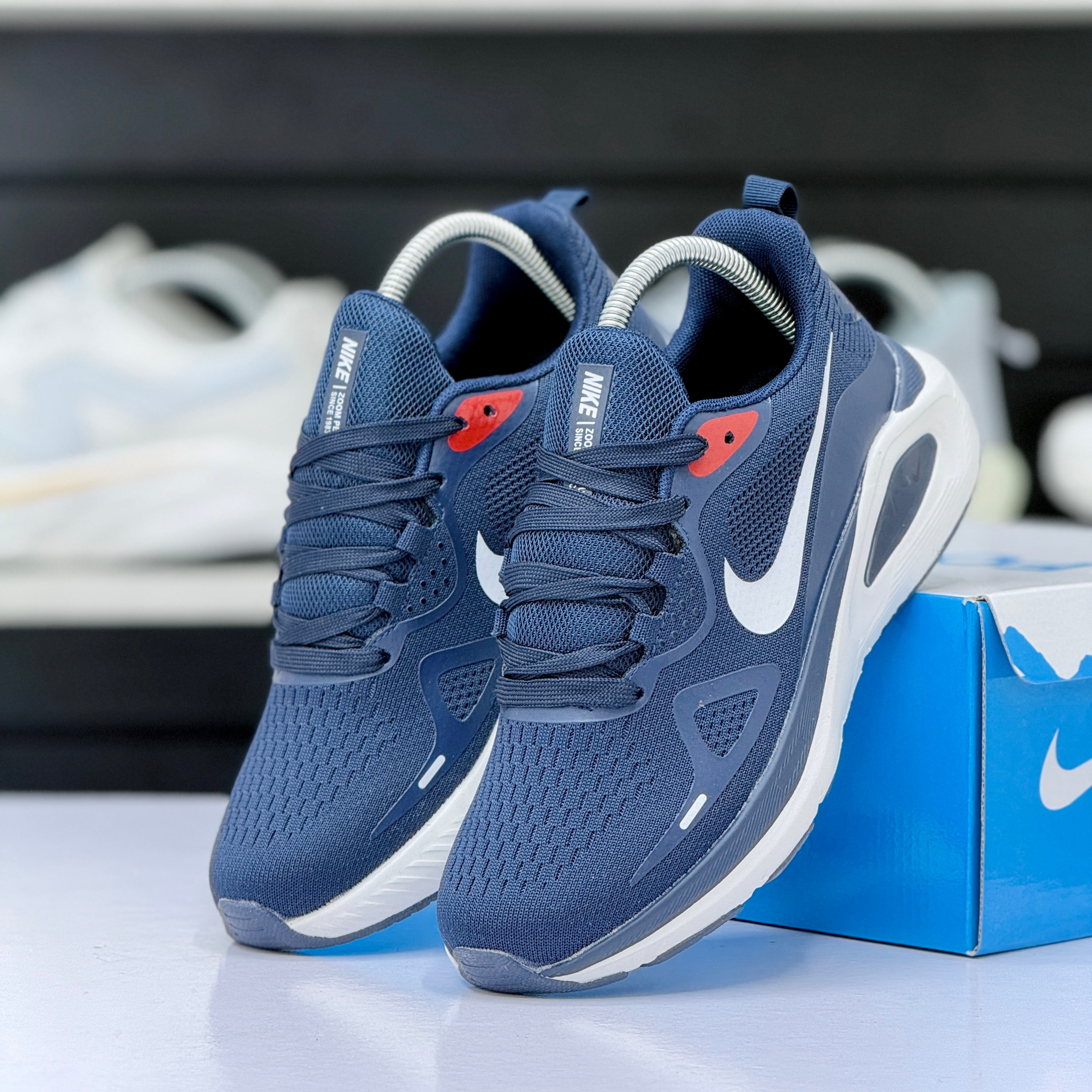 Model Code: 439 – Running Sneaker