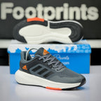 Model Code: 443 – Running Sneaker