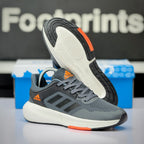 Model Code: 443 – Running Sneaker