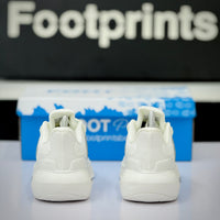 Model Code: 444 – Running Sneaker