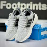 Model Code: 445 – Running Sneaker