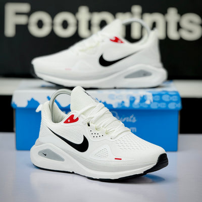 Model Code: 447 – Running Sneaker