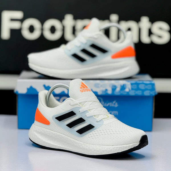 Model Code: 469 – Running Sneaker