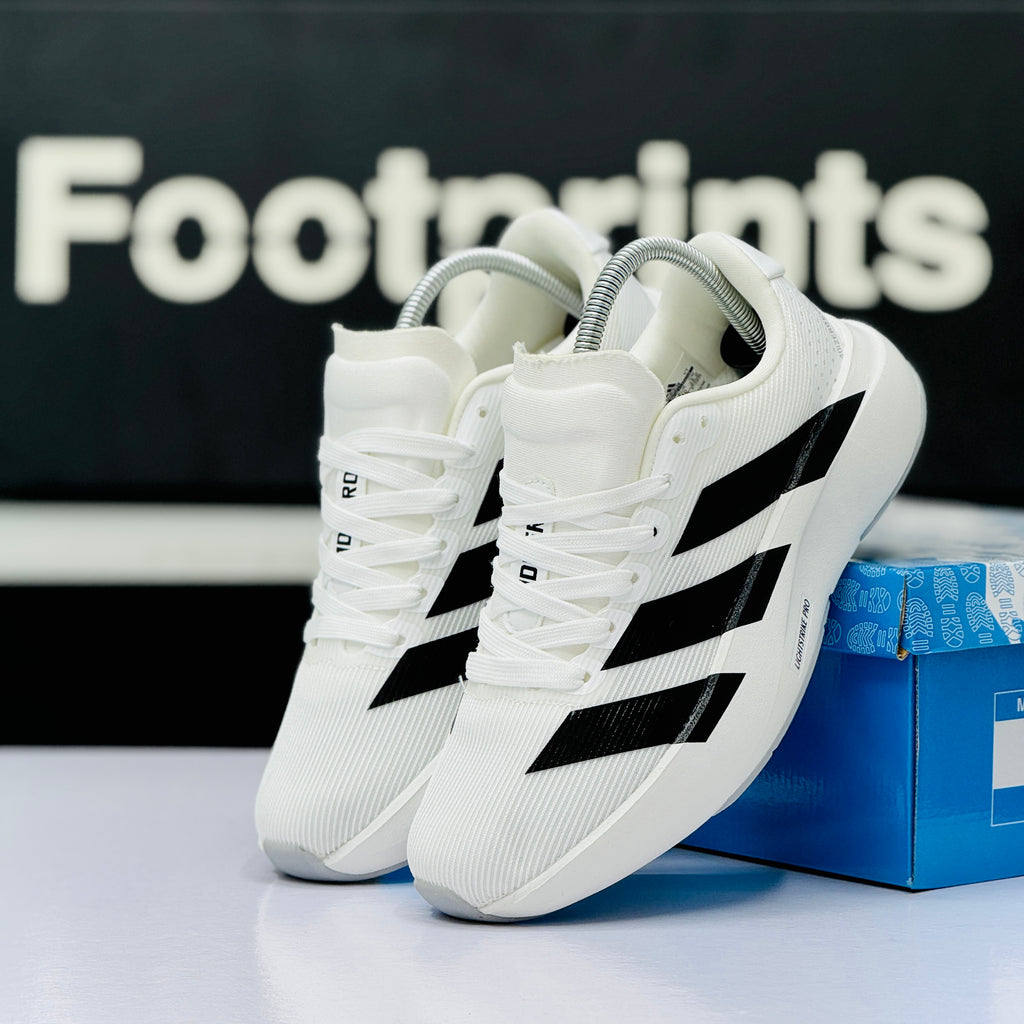 Model Code: 473 – Running Sneaker