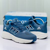 Model Code 479 – Running Sneaker