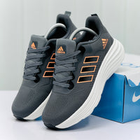 Model Code 480 – Running Sneaker