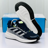 Model Code 482 – Running Sneaker