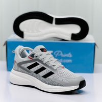 Model Code 483 – Running Sneaker