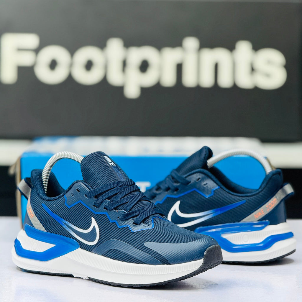 Model Code: 486 – Running Sneaker
