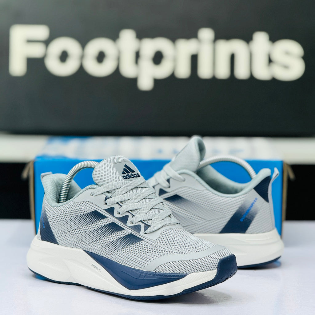 Model Code: 488 – Running Sneaker