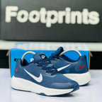 Model Code: 490 – Running Sneaker