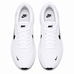 Model Code: 504 – Running Sneaker