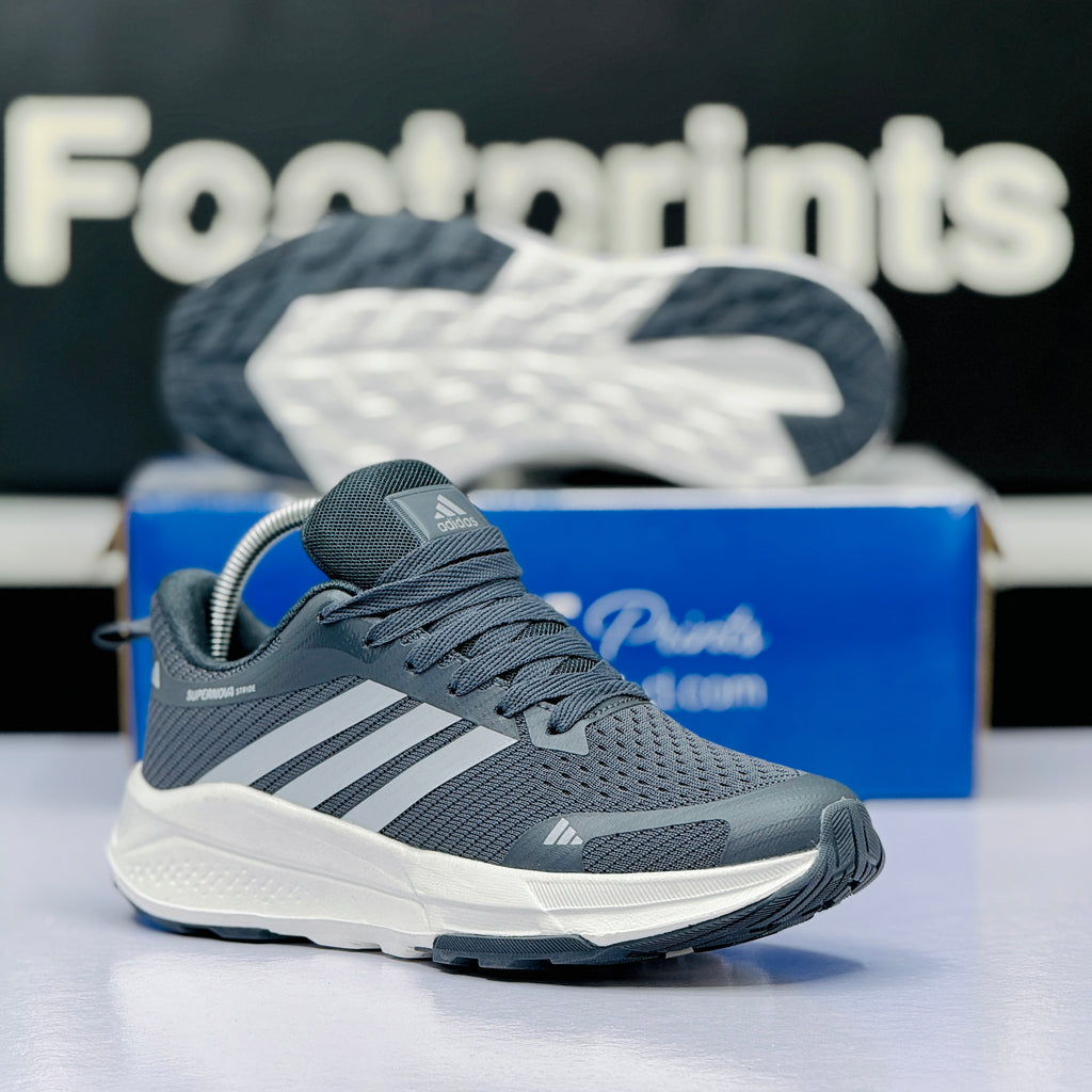 Model Code: 517 – Running Sneaker