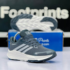 Model Code: 517 – Running Sneaker