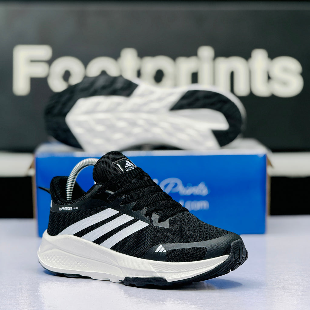 Model Code: 519 – Running Sneaker