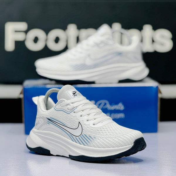 Model Code: 520 – Running Sneaker
