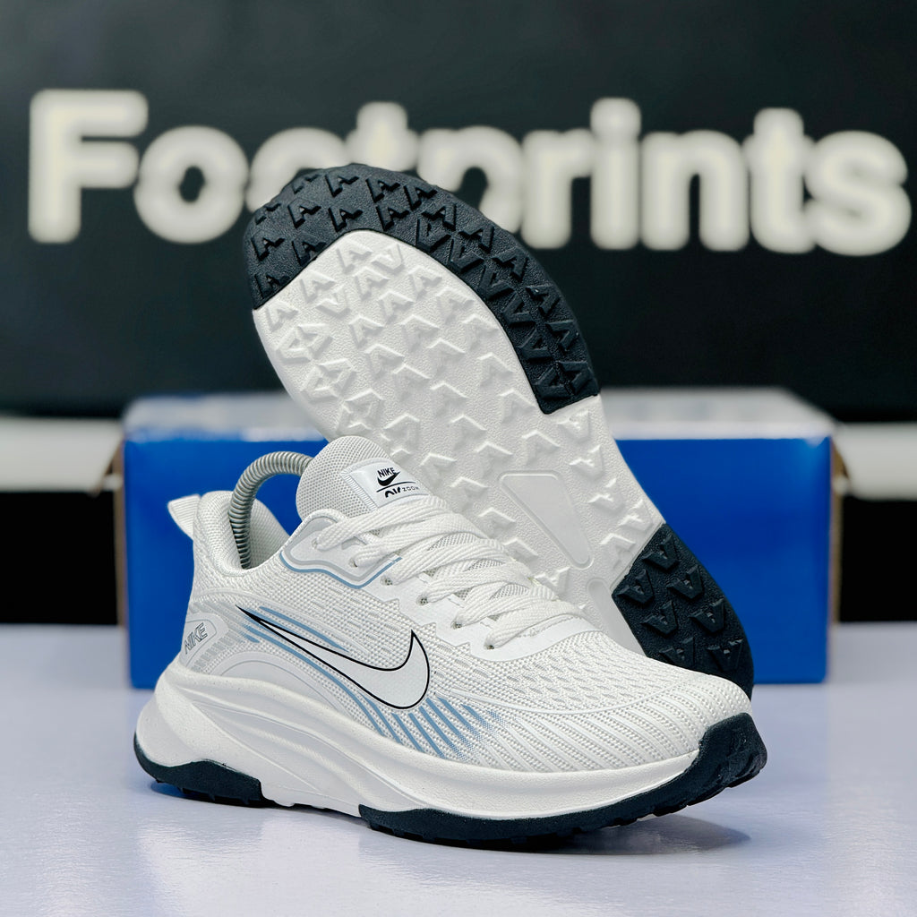 Model Code: 520 – Running Sneaker