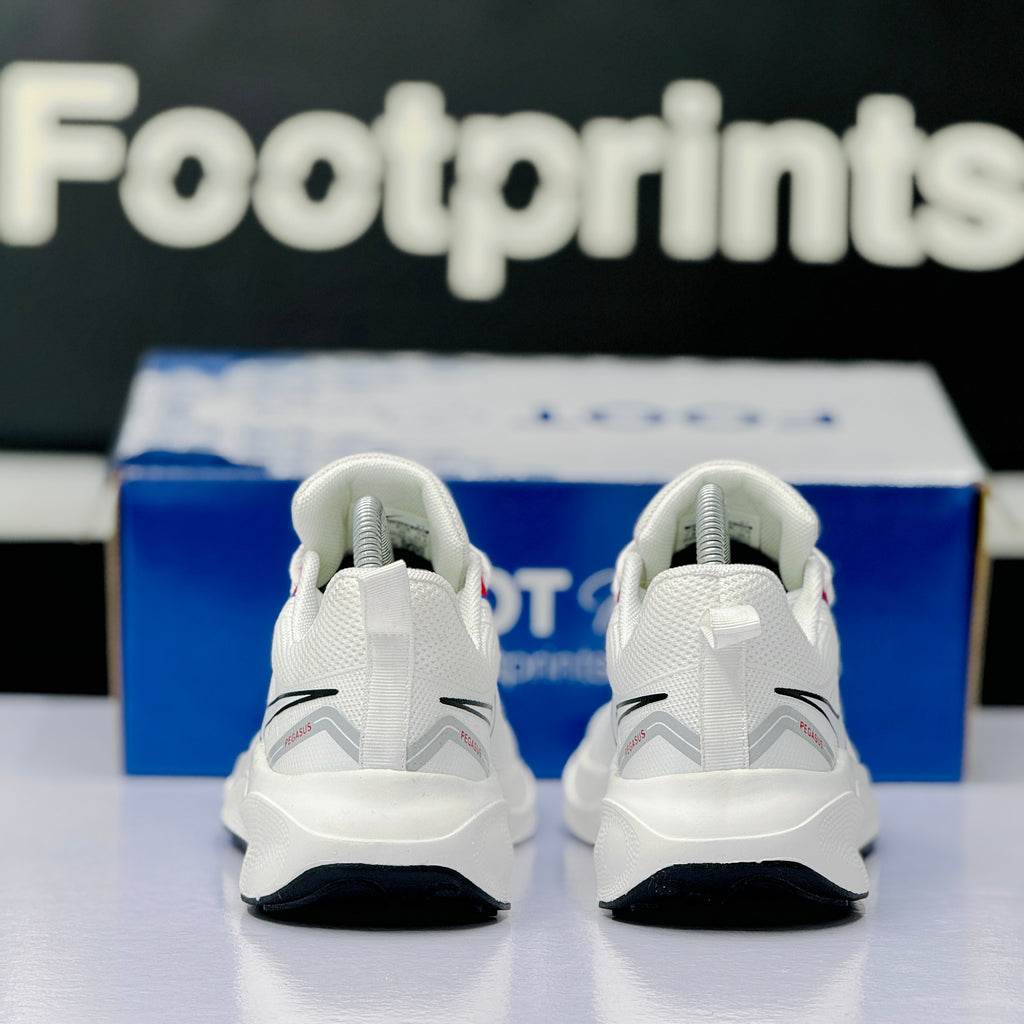 Model Code: 528 – Running Sneaker