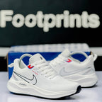 Model Code: 528 – Running Sneaker