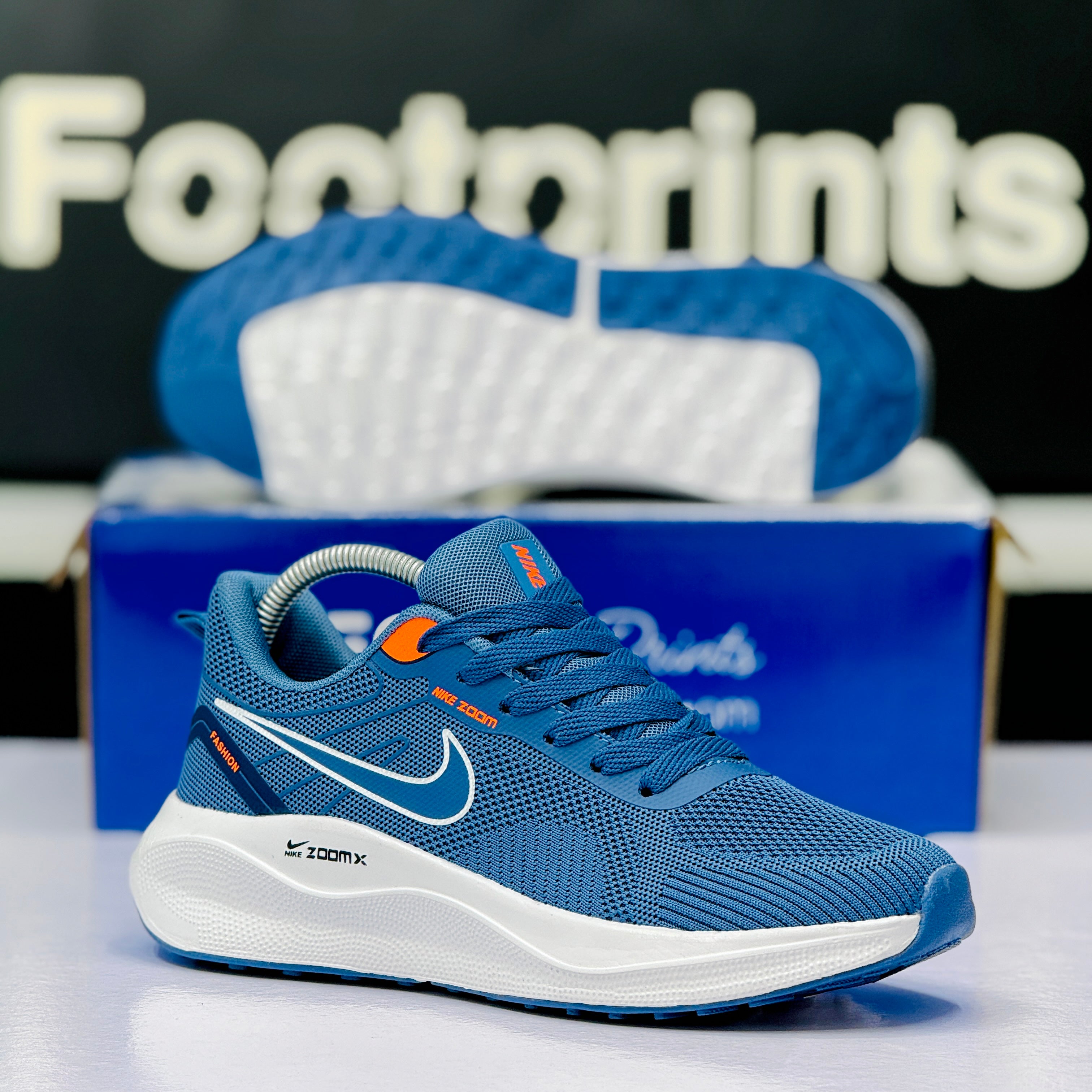 Model Code: 529 – Running Sneaker