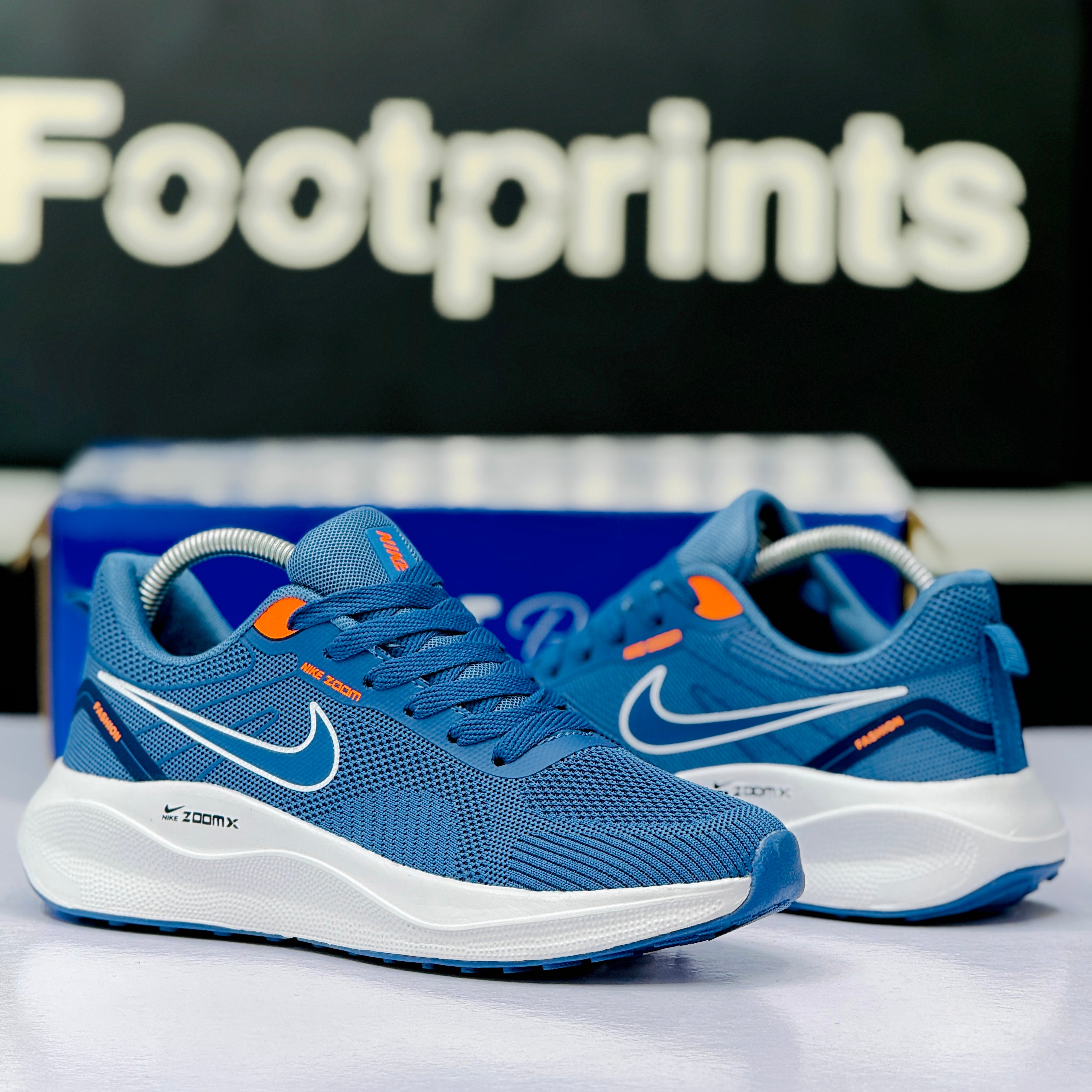 Model Code: 529 – Running Sneaker