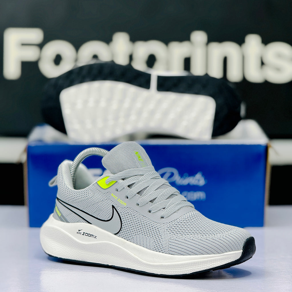 Model Code: 530 – Running Sneaker