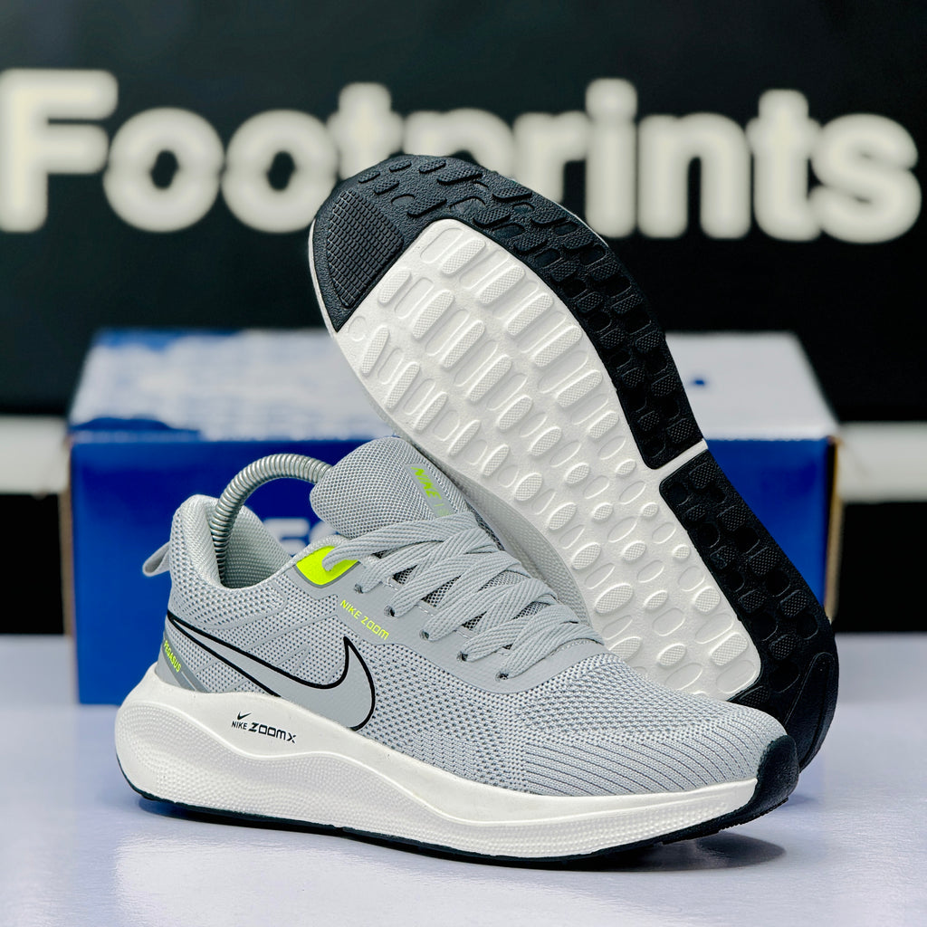 Model Code: 530 – Running Sneaker