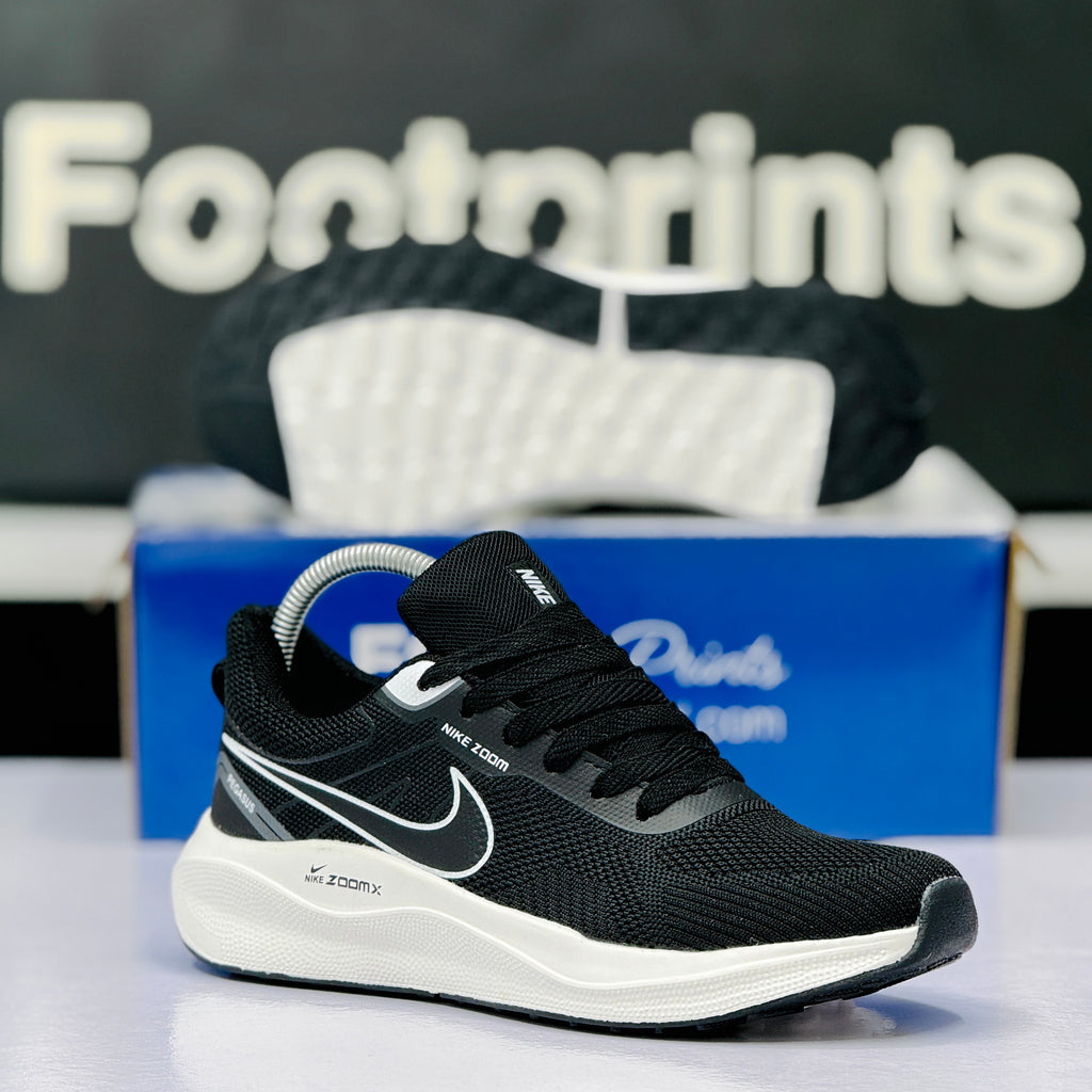 Model Code: 531 – Running Sneaker