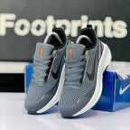 Model Code: 537 – Running Sneaker