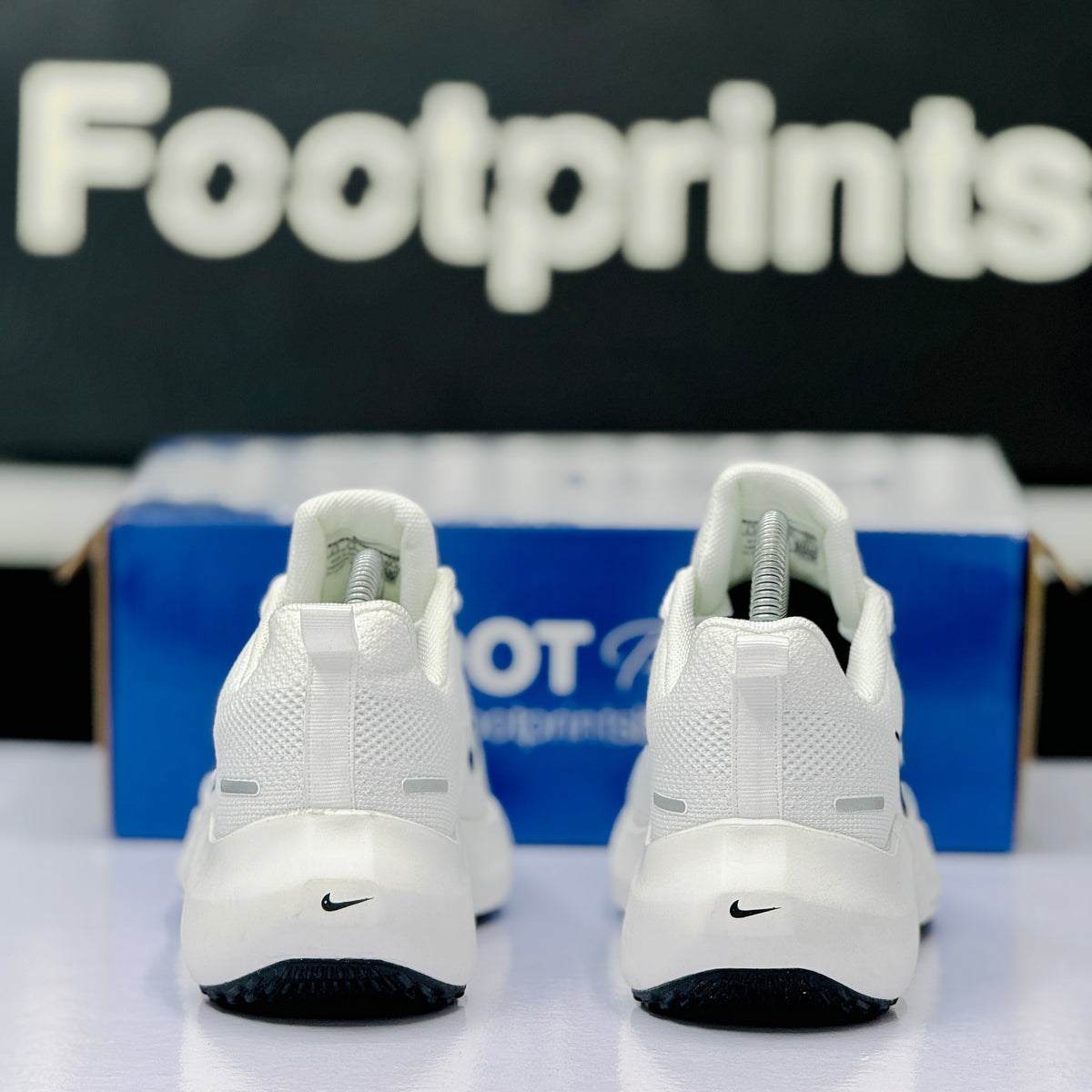 Model Code: 540 – Running Sneaker