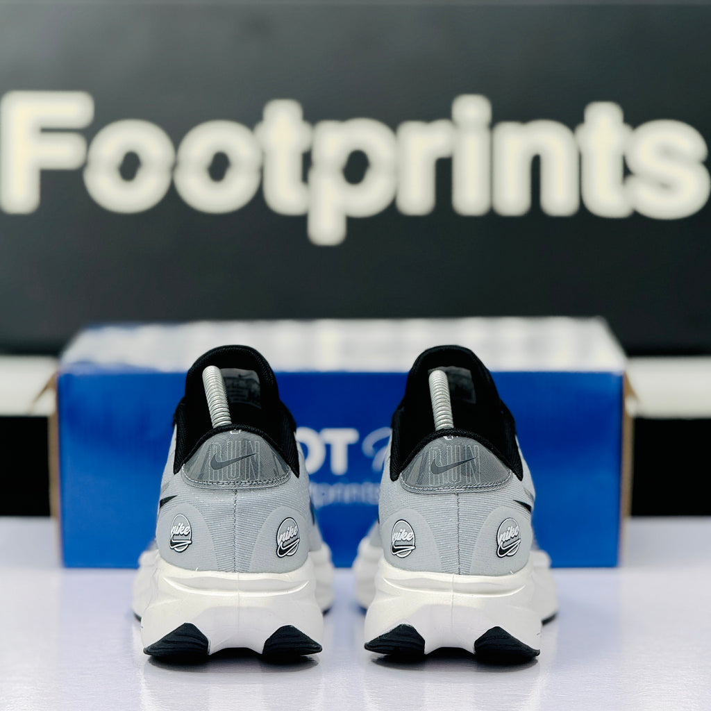 Model Code: 548 – Running Sneaker