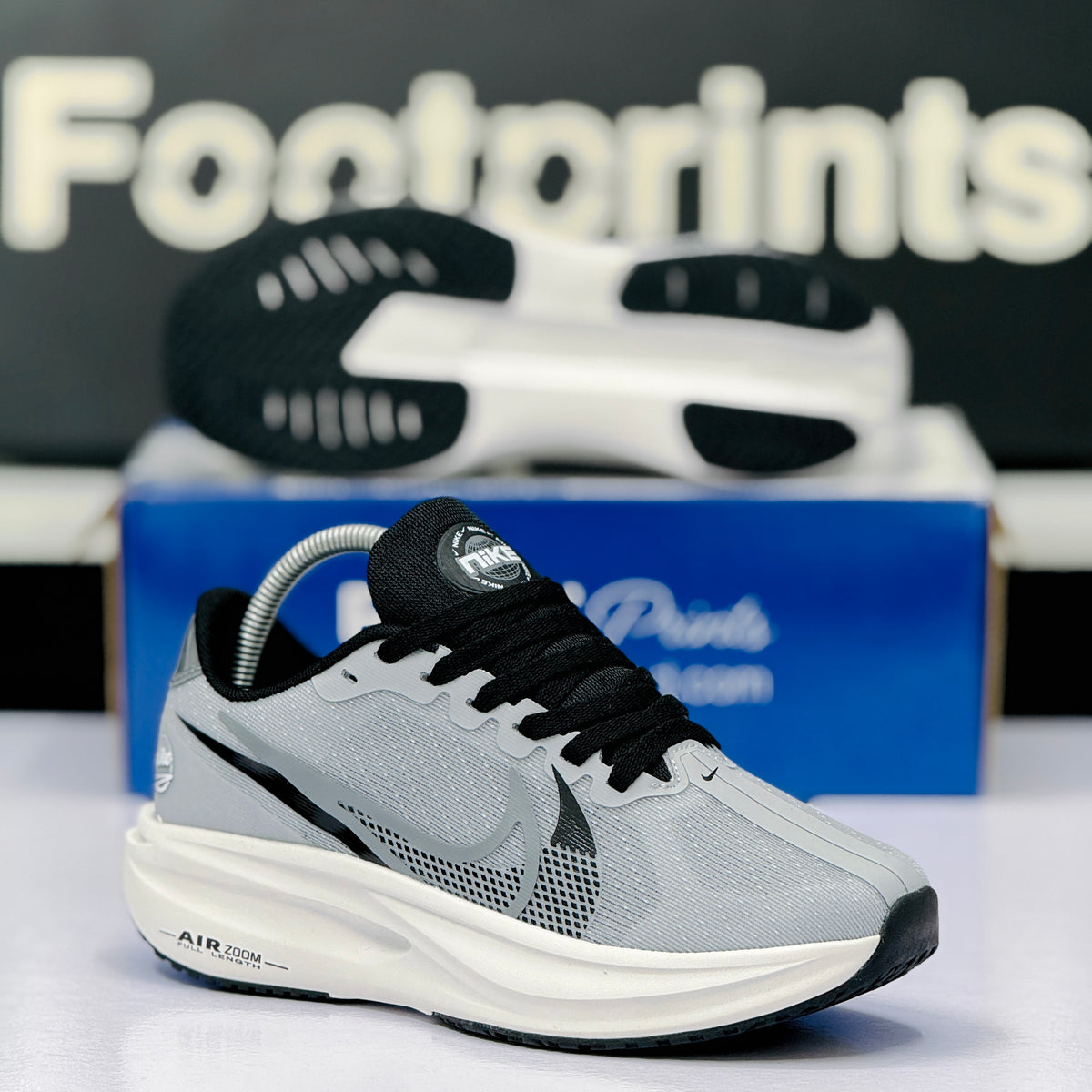 Model Code: 548 – Running Sneaker