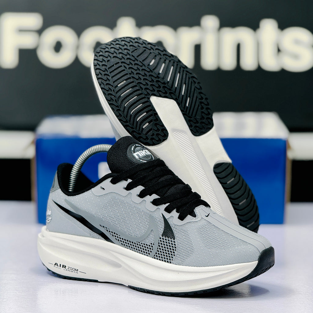 Model Code: 548 – Running Sneaker