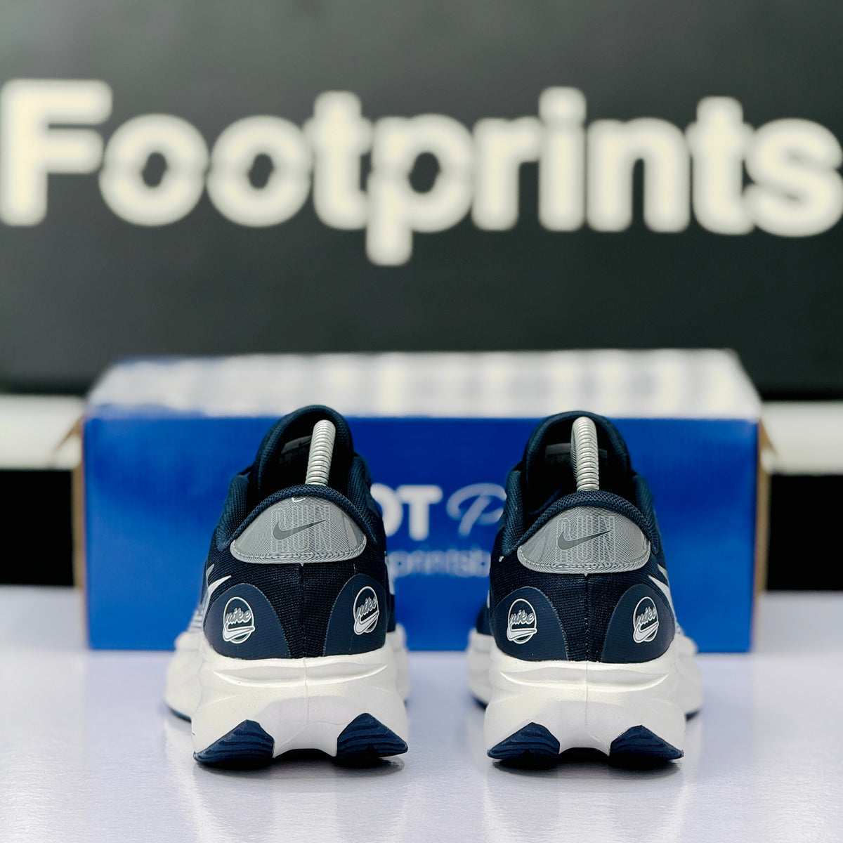 Model Code: 549 – Running Sneaker