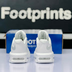 Model Code: 551 – Running Sneaker