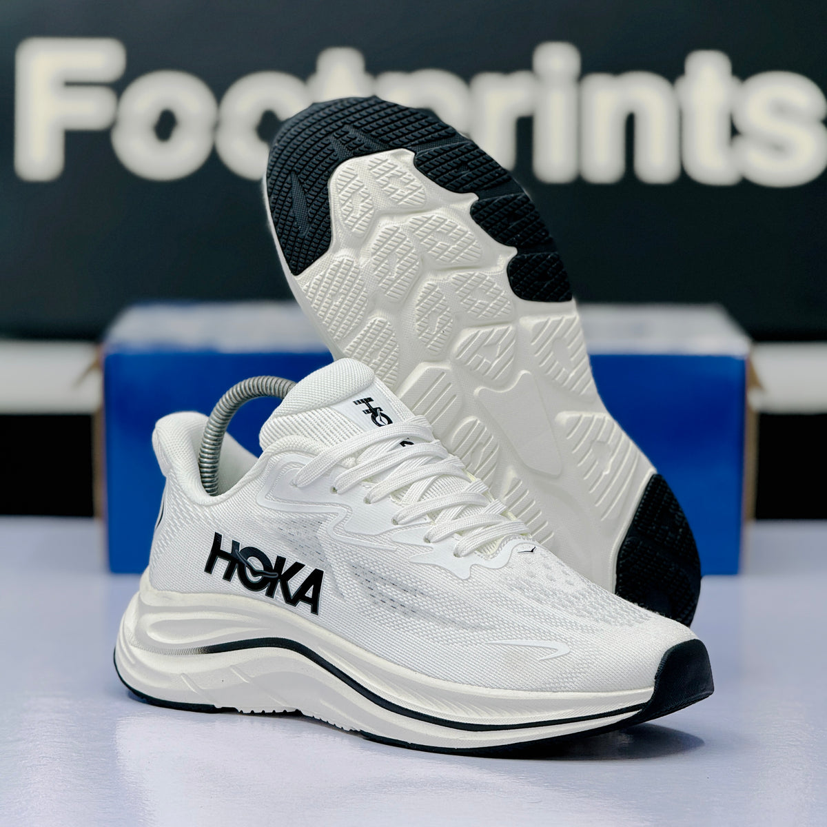 Model Code: 553 – Running Sneaker