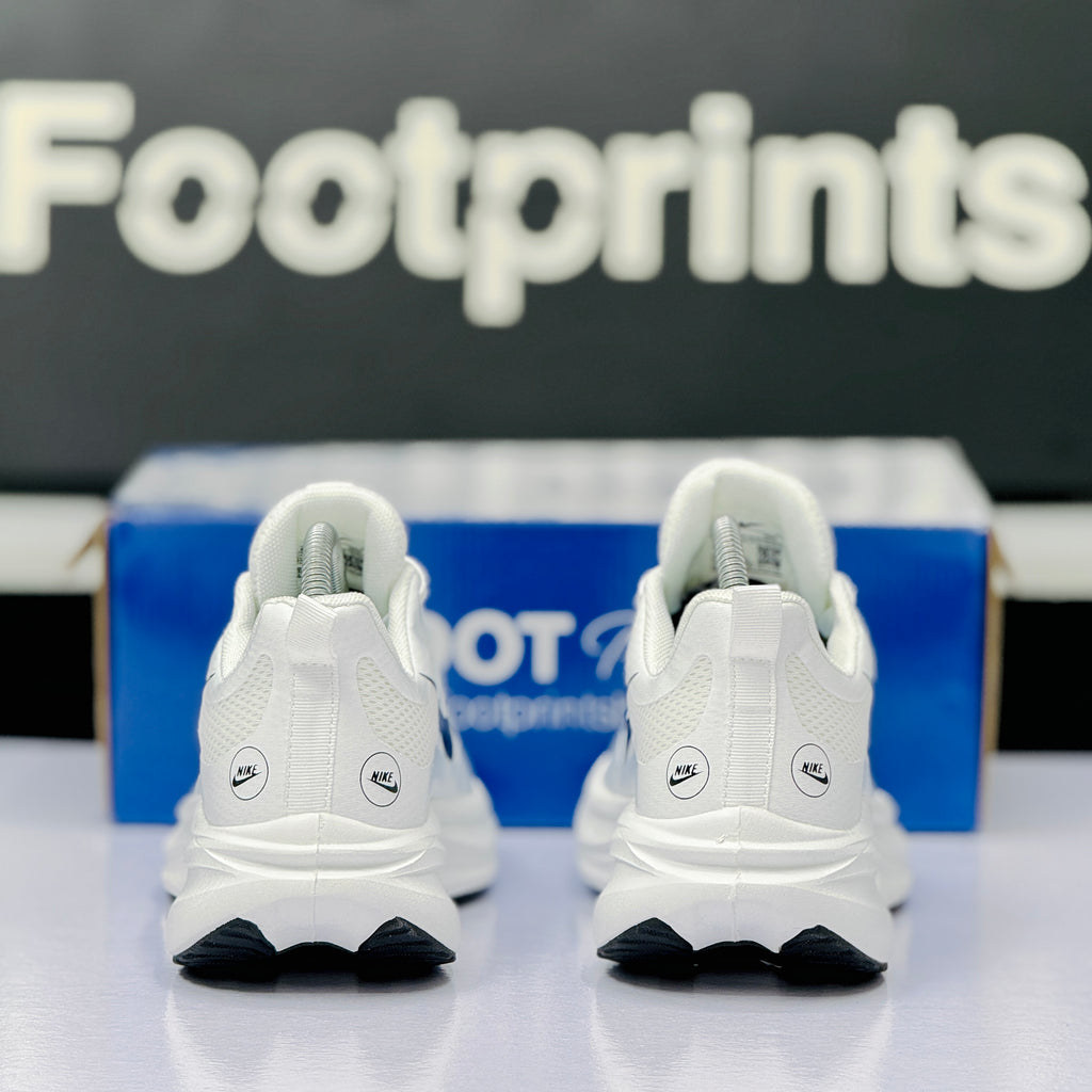 Model Code: 554 – Running Sneaker