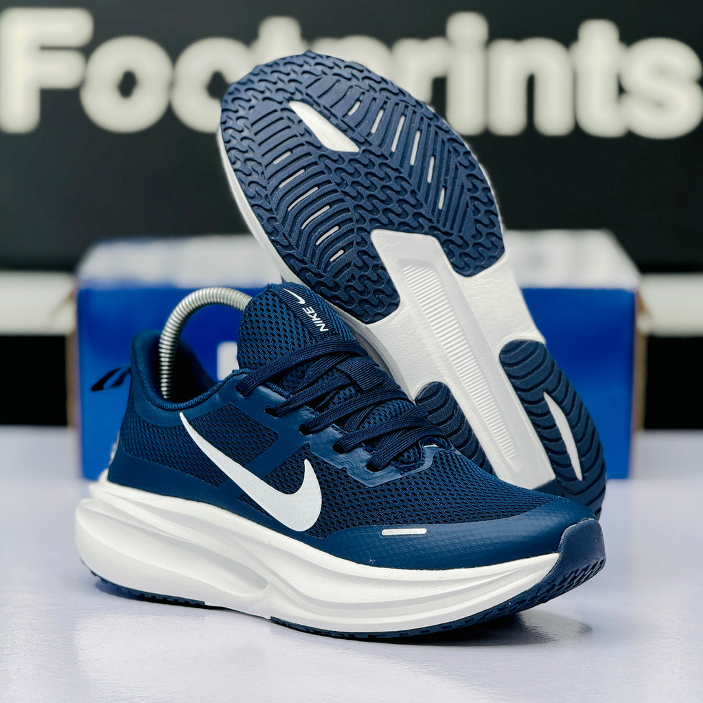 Model Code: 555 – Running Sneaker