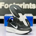 Model Code: 556 – Running Sneaker