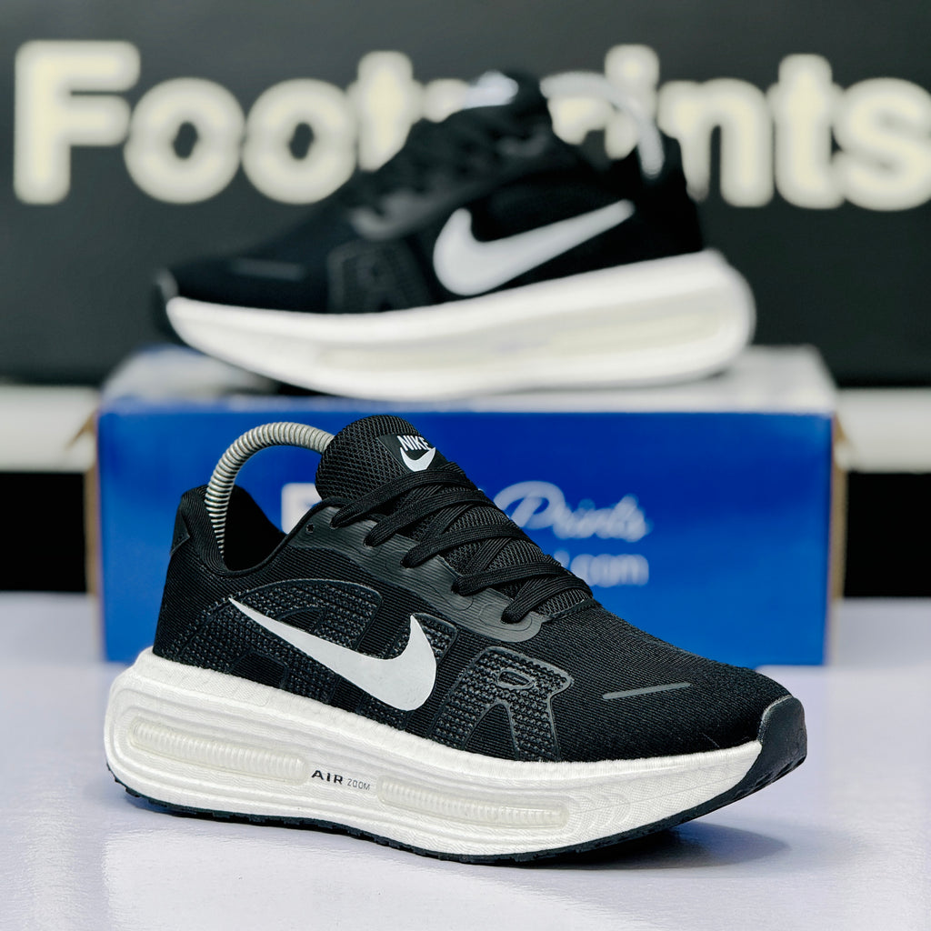 Model Code: 558 – Running Sneaker