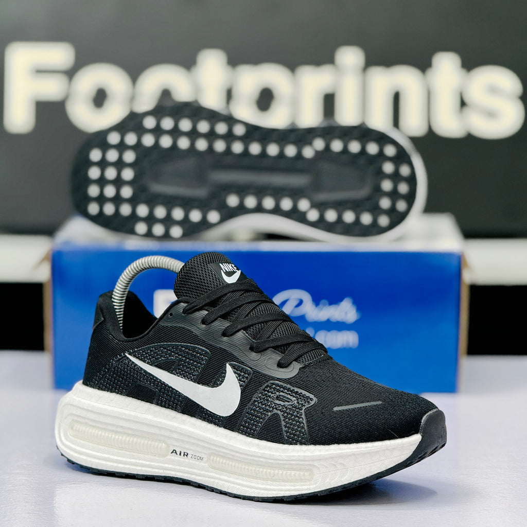 Model Code: 558 – Running Sneaker