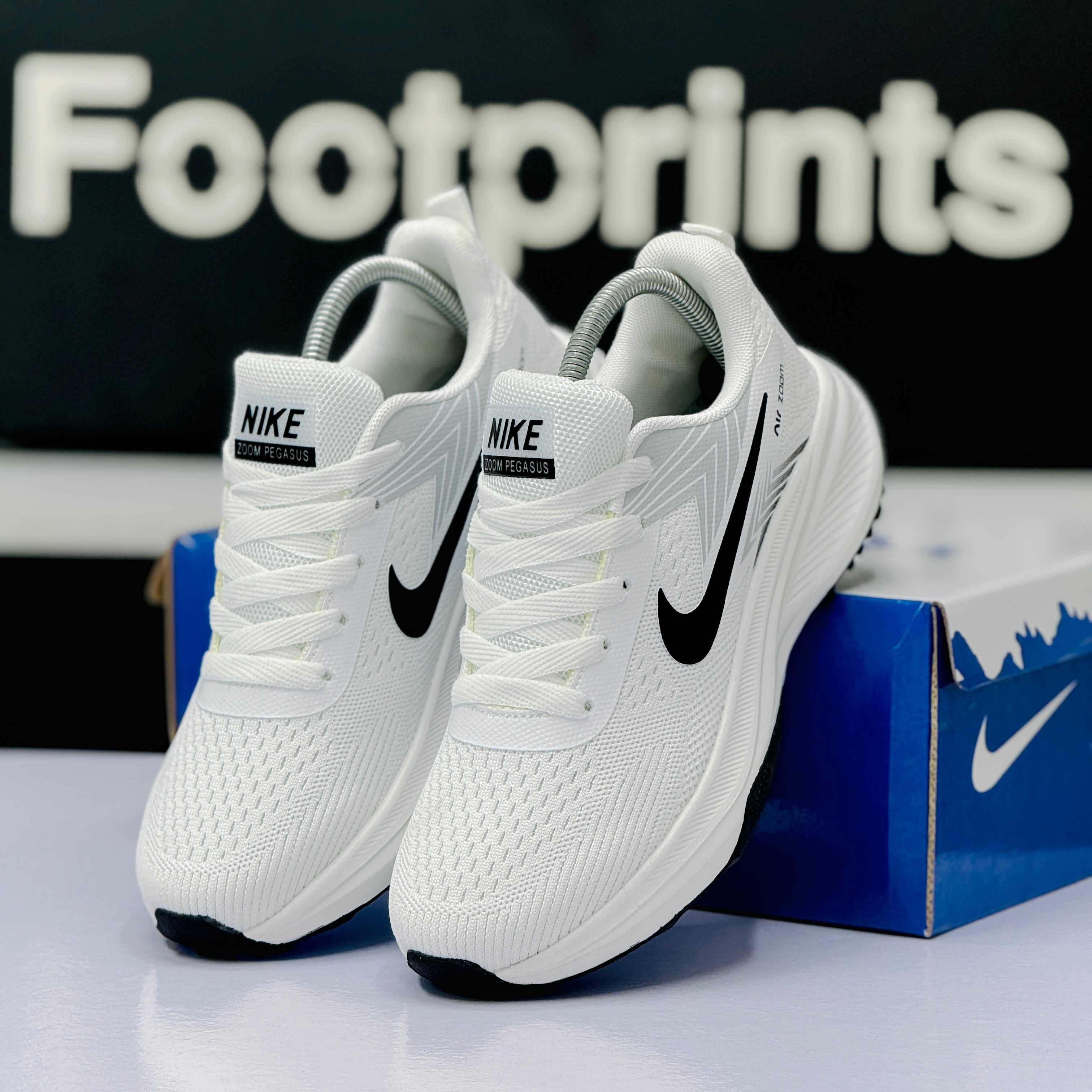 Model Code: 508 – Running Sneaker