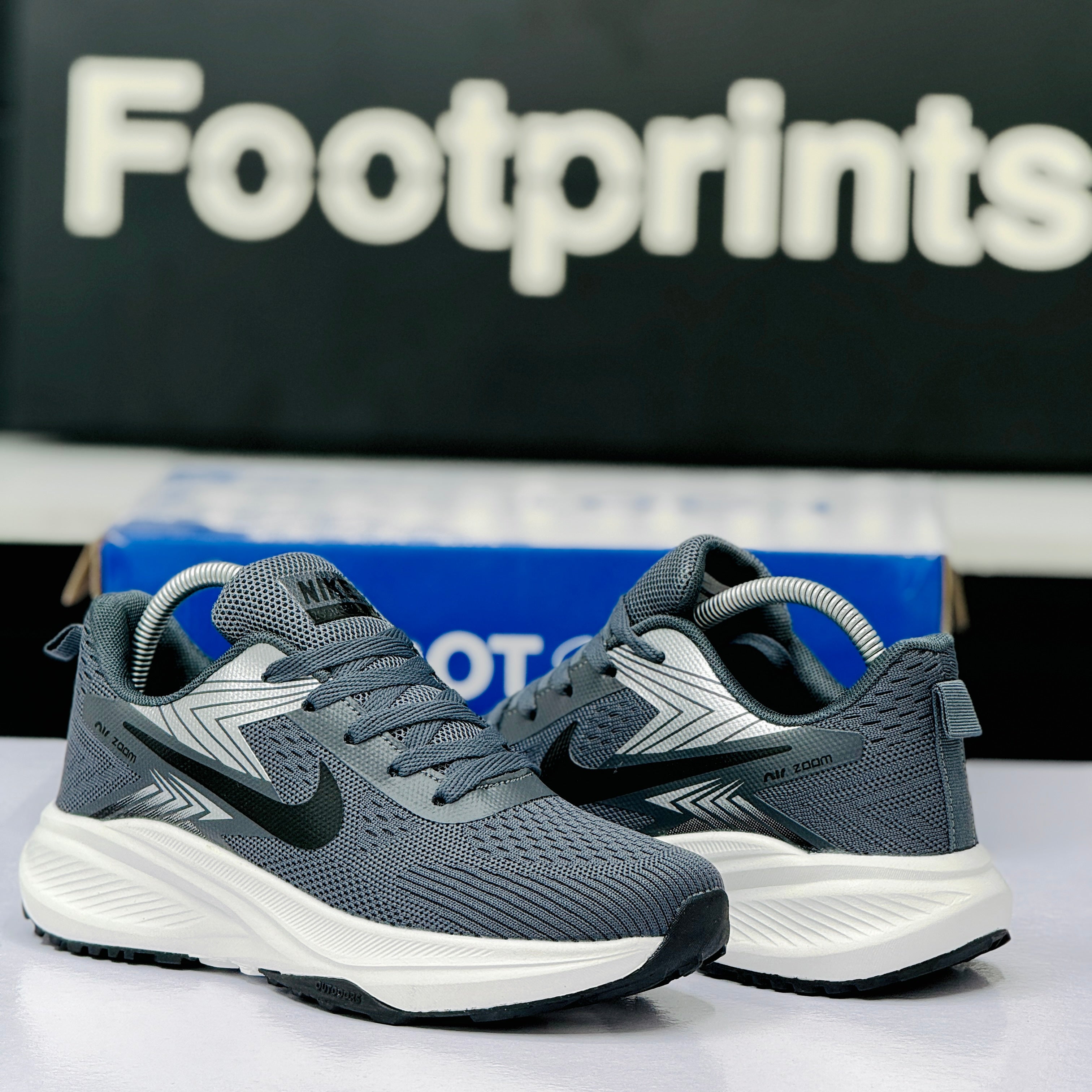 Model Code: 509 – Running Sneaker